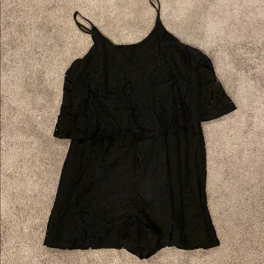 Black lace romper-sleeveless, flowy top